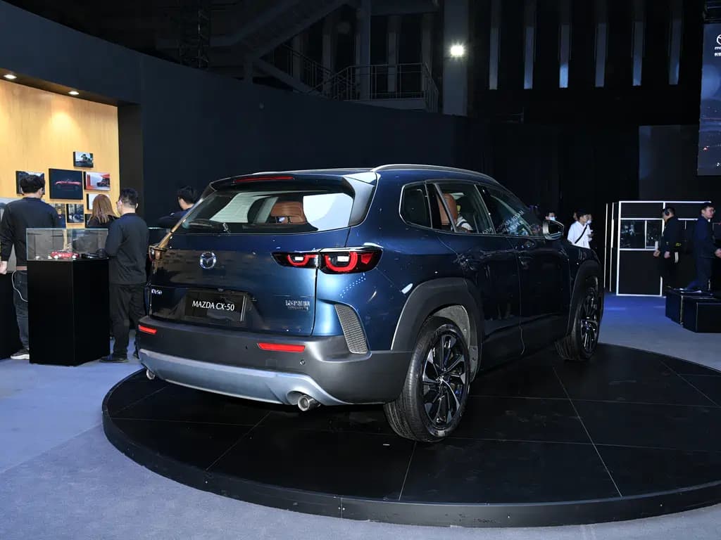 Mazda CX-50 — модель, которой нет у официальных дилеров в РФ, только параллельный импорт