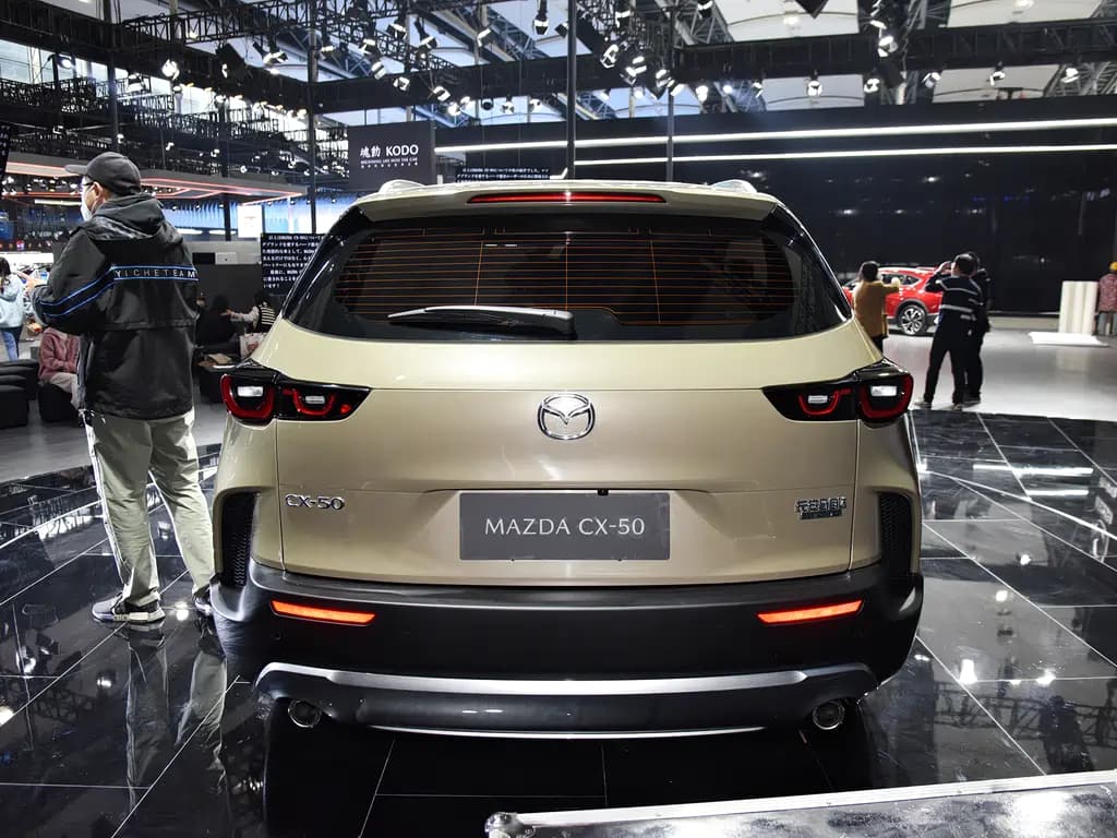Mazda CX-50 — модель, которой нет у официальных дилеров в РФ, только параллельный импорт